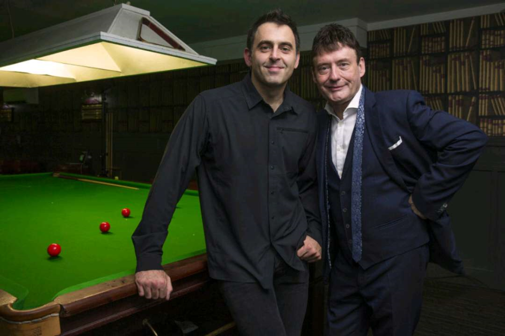 目光几乎都 目光几乎都